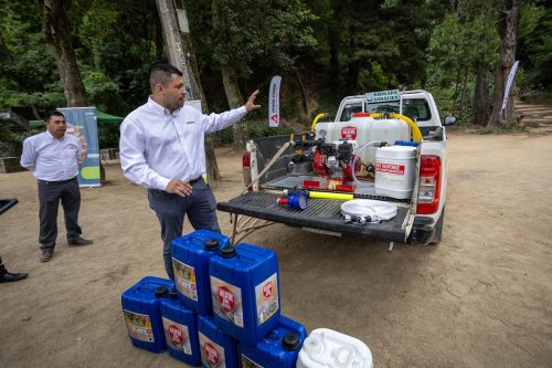 Donan-equipamiento-para-proteger-viviendas-frente-a-incendios-forestales-en-Concepcion-4