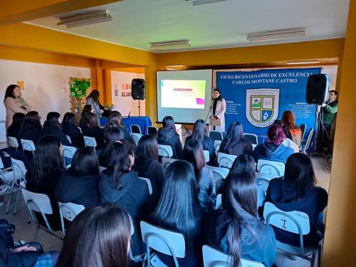 Mujeres-forestales-e-investigadoras-apuestan-por-inspirar-a-jovenes-a-incorporarse-al-mundo-forestal-3 (1)